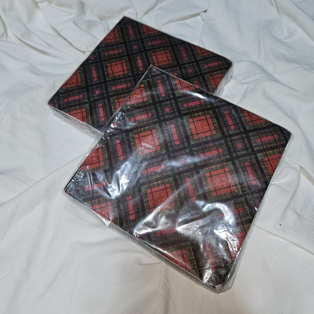 2 packages of Party Lunch Napkins, new